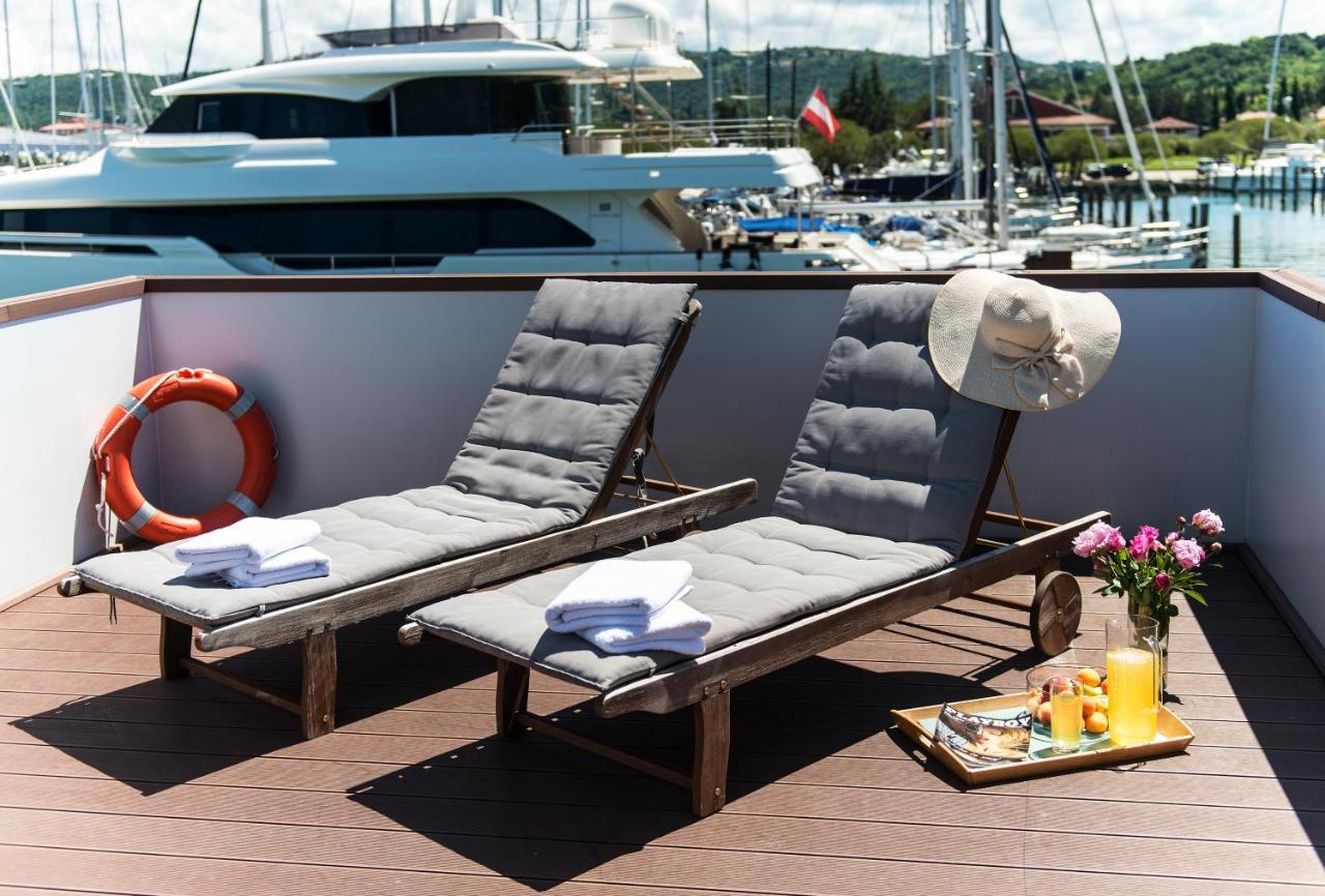 Villa Marina Luxury Houseboat Olive Portorož Exterior foto